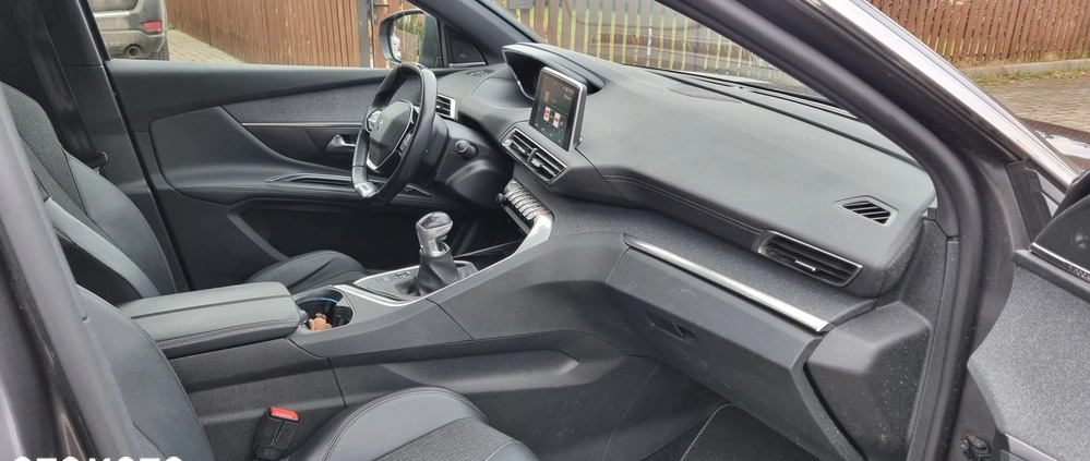 Peugeot 5008 cena 81900 przebieg: 243100, rok produkcji 2020 z Wojkowice małe 301
